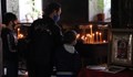 Молебен за здравето на детето, пострадало тежко при катастрофа в Добрич
