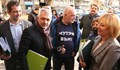 „Изправи се! Мутри, вън!“ приключва преговорите за коалиция без Дончева
