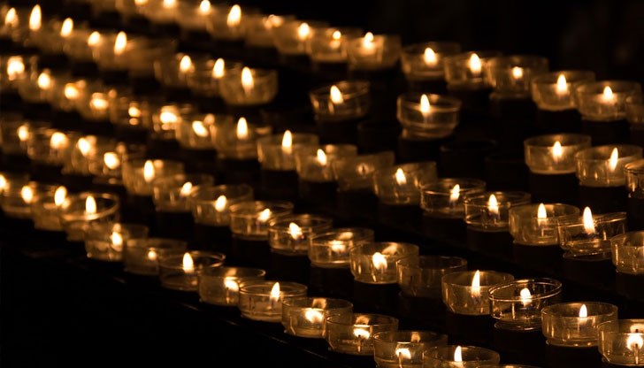 Погребението на 53-годишния мъж бе вчера в родното село Погребението на 53-годишния мъж бе вчера в родното село