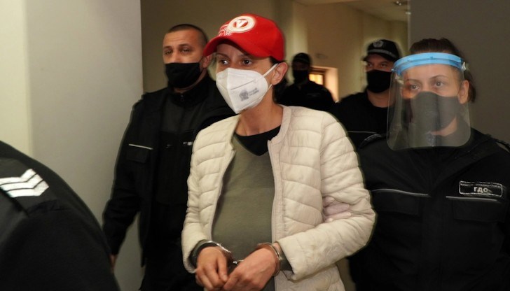 Жената е с психични отклонения и изобщо не е ходила на лекар Жената е с психични отклонения и изобщо не е ходила на лекар