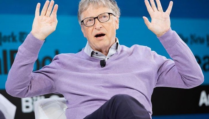 Въпросната жена - инженер, работещ за Майкрософт - признала в писмо, че е имала сексуална връзка с Бил Гейтс "в продължение на години"
