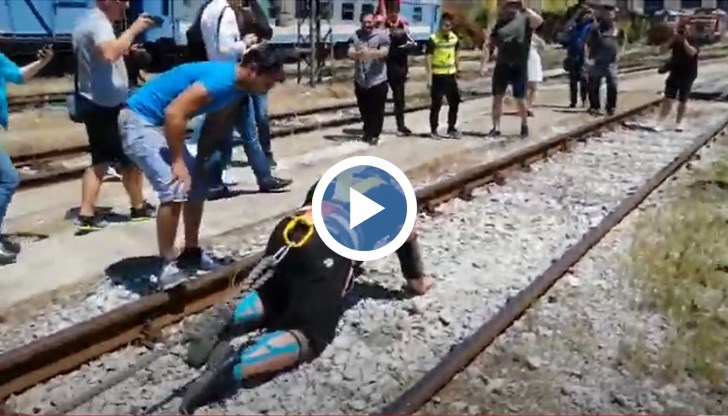 Мариан Димитров успя да изтегли тежката машина на разстояние почти 20 метра само за 1 минута