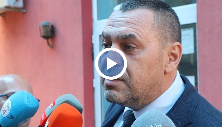 Направих хипертонична криза, жалва се Стефан Банков