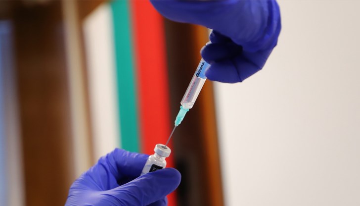 Нов рекорд по поставени ваксини за денонощие