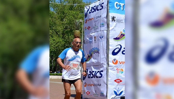 Ледерфиен измина всички 42,195 км. с екзотичния плод