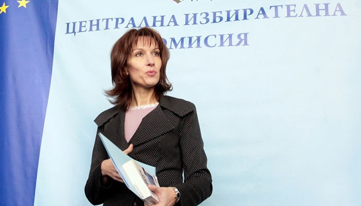 Чрез интерактивно приложение всеки ще може да се упражнява за гласуване с устройство, обясни председателят на ЦИК Камелия Нейкова