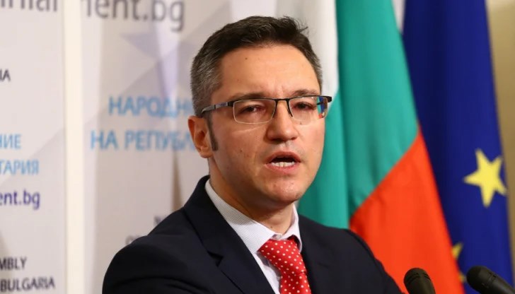 Кристиан Вигенин е избраният от Националния съвет на БСП за председател на новия предизборен щаб