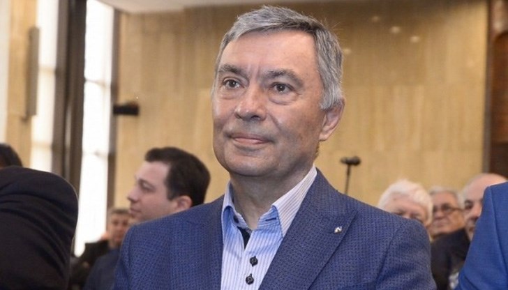 Възможно е да му бъде поискана по-лека мярка за неотклонение, а не постоянен арест Възможно е да му бъде поискана по-лека мярка за неотклонение, а не постоянен арест