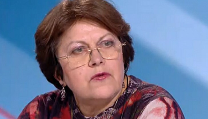 Няма широка лява коалиция, има тясна коалиция точно във вида, в който тя беше и на предишните избори, поясни Дончева