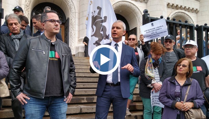 Аз бях сигурен, че ще спечелим делото, защото правото и законът бяха на наша страна, заяви лидерът Костадин Костадинов