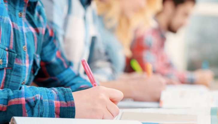 57 256 ученици се явиха днес на национално външно оценяване по математика в края на четвърти клас