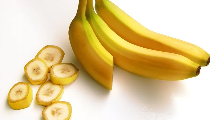 Не купувайте банани със сивкав оттенък или черни петна