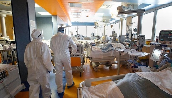 Всички пациенти са получили една доза от ваксината поне три седмици преди да бъдат приети Всички пациенти са получили една доза от ваксината поне три седмици преди да бъдат приети