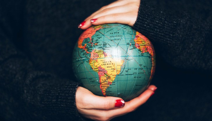 Анализ на експерт по мониторинг на демократичните процеси в Източна Европа Анализ на експерт по мониторинг на демократичните процеси в Източна Европа