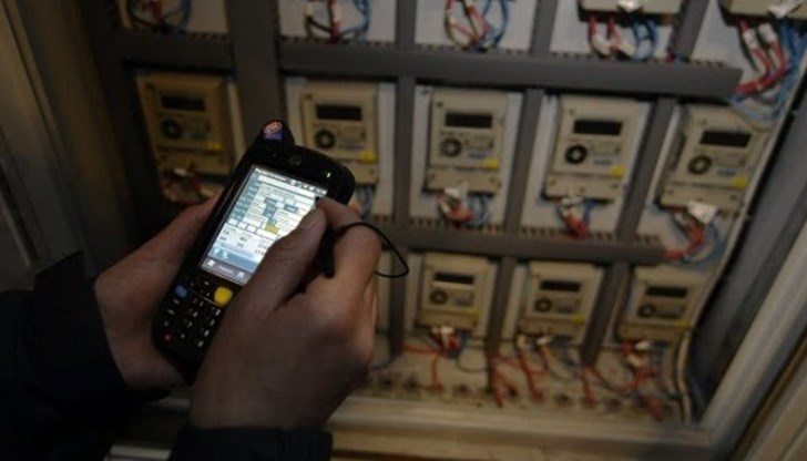 Цените на топлата вода и парното се покачват с между 2,5 при столичното парно и 13,2 на сто в Топлофикация Велико Търново Цените на топлата вода и парното се покачват с между 2,5 при столичното парно и 13,2 на сто в Топлофикация Велико Търново