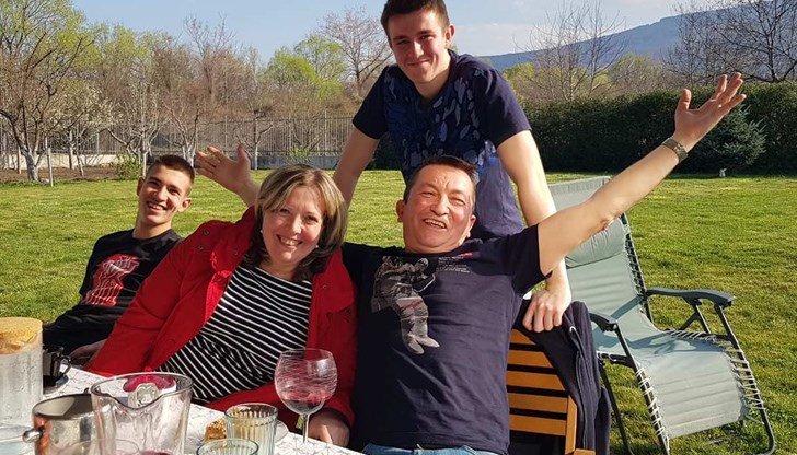 Светлана в щастливите дни със семейството си
