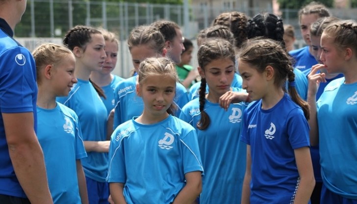 6 клуба от страната мериха сили във второто издание на турнира по футбол за девойки до 15 г. „Русчук“