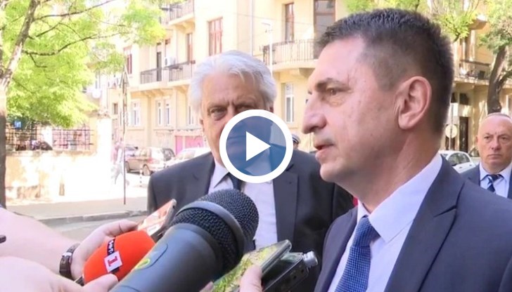 25 години съм работил в МВР и си тръгвам емоционално, сподели отиващият си министър на вътрешните работи