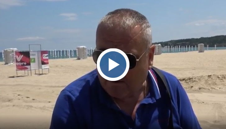 Да, признавам си, откраднах и докарах пясъка от Дунава и го засипах! В кръга на шегата..., заяви Иван Алексиев