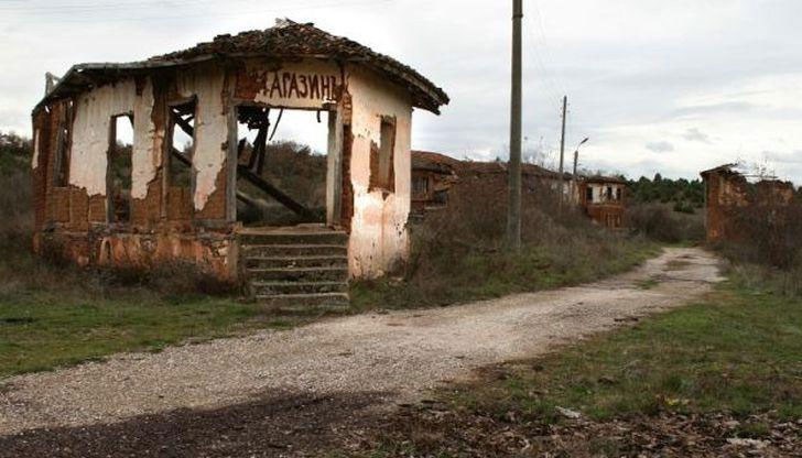Думите, характеризиращи България в статията, са стряскащи: "...страната, с най-бързо изчезващото население в света"... Думите, характеризиращи България в статията, са стряскащи: "...страната, с най-бързо изчезващото население в света"...