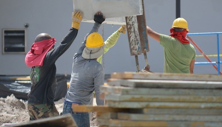 Такива се резултатите от първото глобално проучване на рисковете за живота и здравето, свързани с дългото работно време