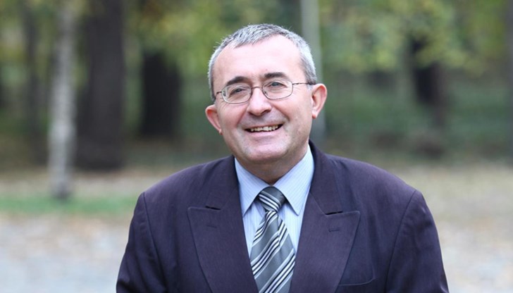 Николай Слатински: Режимът на ББ разглеждаше властта като лична и еднолична собственост Николай Слатински: Режимът на ББ разглеждаше властта като лична и еднолична собственост