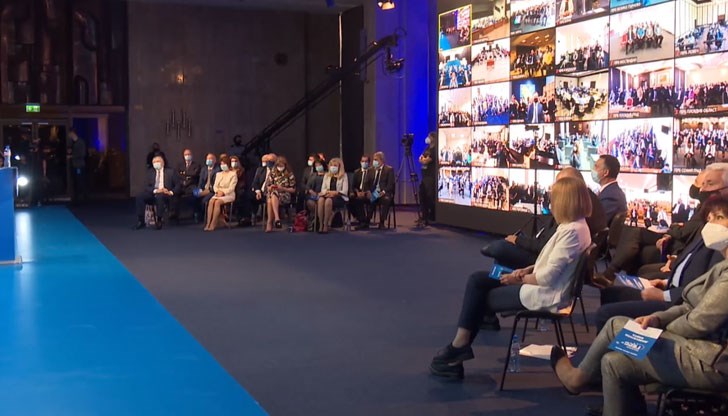 Увеличава се съставът на Изпълнителната комисия