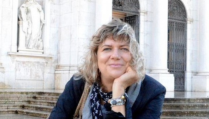 Възмутена съм, че шефовете на ДАНС и ДАТО още не са официално изритани от постовете си Възмутена съм, че шефовете на ДАНС и ДАТО още не са официално изритани от постовете си