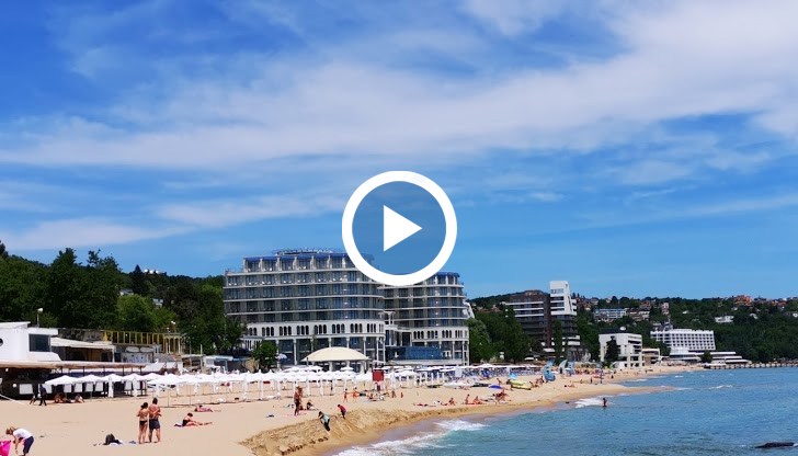 Според новите правила за влизане в България се изисква сертификат за ваксинация, отрицателен тест или документ за изкаран COVID-19