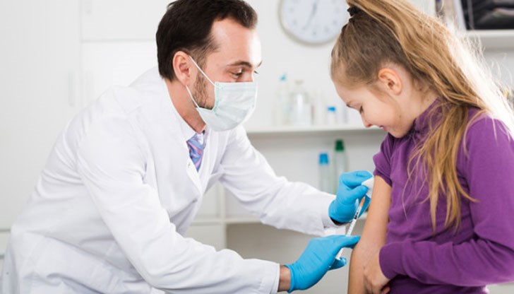 Никой от имунизираните не се е заразил по време на изпитването на ваксината върху деца