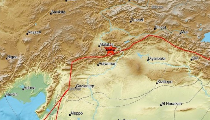 Засега няма информация за нанесени материални щети и за ранени при труса