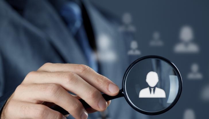 Политици, бизнесмени, магистрати, дипломати и дори журналисти се подслушват