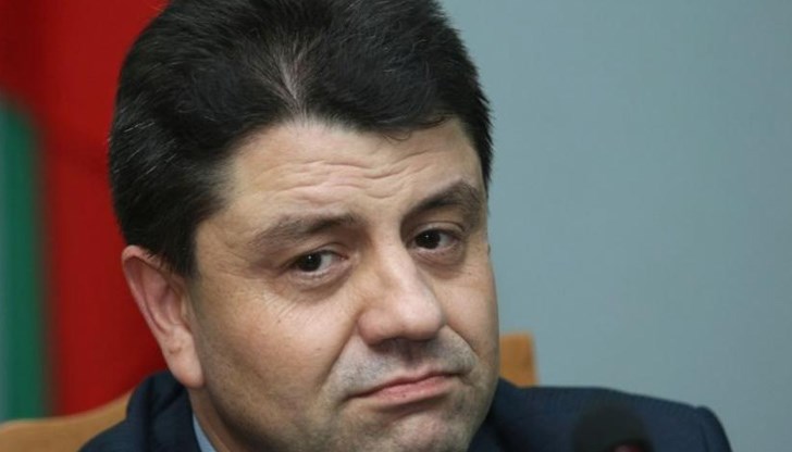 Приключиха консултациите на партиите за състав на ЦИК при президента Румен Радев