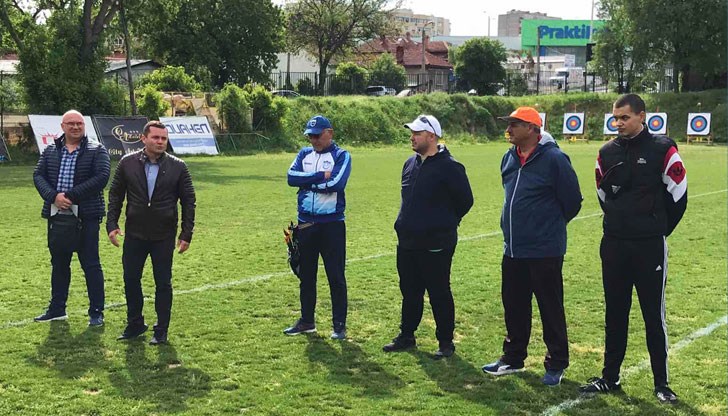 В турнира взеха участие 90 състезатели от над 10 клуба в страната