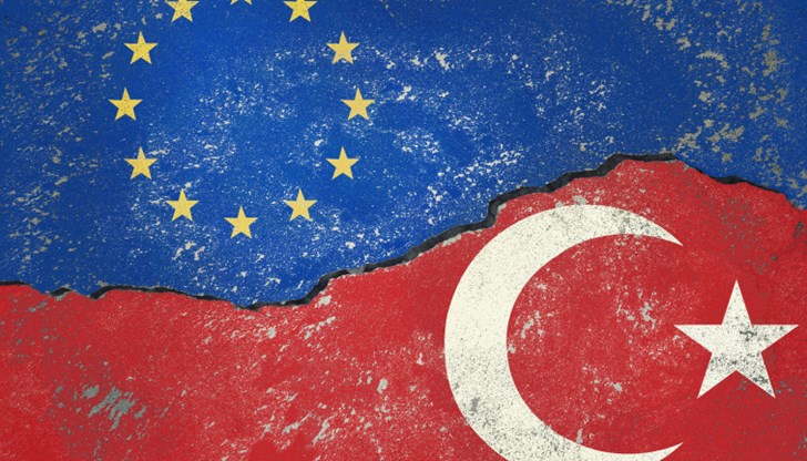 Мнозинството евродепутати очаква Анкара да признае геноцида над арменците