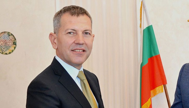 Антигенният тест на министъра на транспорта е дал дефект, твърдят от лаборарията Антигенният тест на министъра на транспорта е дал дефект, твърдят от лаборарията