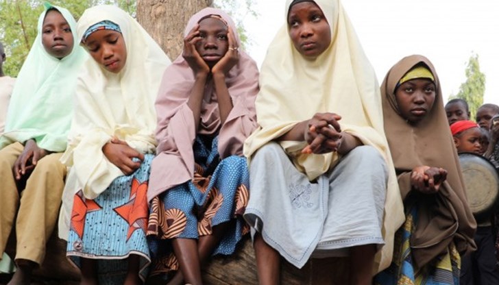 Това е поредното от серия отвличания от училища в Нигерия от въоръжени банди, които искат откуп в пари Това е поредното от серия отвличания от училища в Нигерия от въоръжени банди, които искат откуп в пари