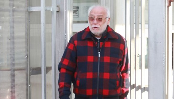 Имало и други фирми, които ползвали взривените складове