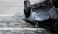 Кола, натъпкана с 10 човека, катастрофира край Радомир
