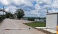 Бариера спира безконтролният достъп на автомобили до кея в Русе