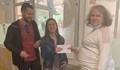 Младоженци дариха средства за деца с увреждания в Русе