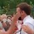 Мъж удари шамар на френския президент Макрон