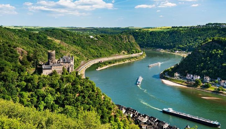 Случаят е отпреди няколко дни край Дуисбург, където три момичета от България на възраст между 13 и 17 години се удавиха в Рейн