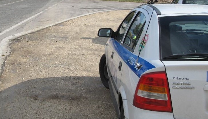 Ограничено е движението и в двете посоки по пътя Борово - Русе