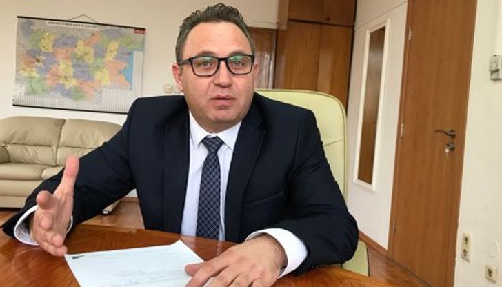 Беличев обясни, че в момента е в болничен, от който му остава още една седмица