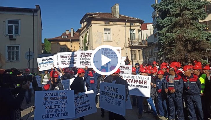 Строителите твърдят, че са жертва на политически интереси