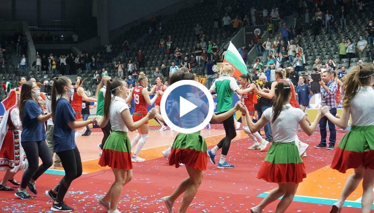 Волейнационалките отпразнуваха триумфа в Златната лига с публиката