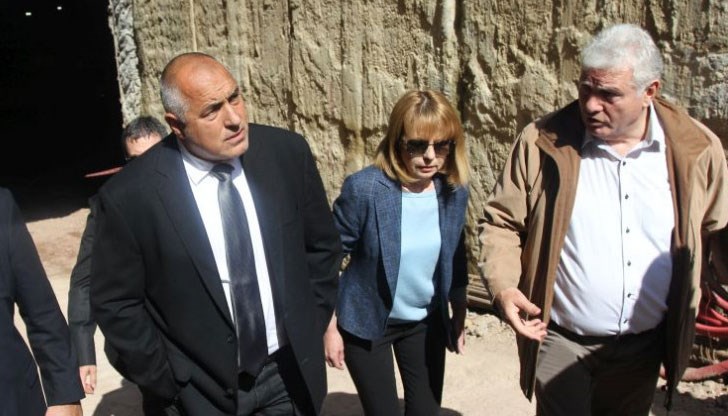 Бюджетът на столицата се пълни най-вече с пари от ЕС и държавата, но след това се харчи разточително и не за най-важното Бюджетът на столицата се пълни най-вече с пари от ЕС и държавата, но след това се харчи разточително и не за най-важното