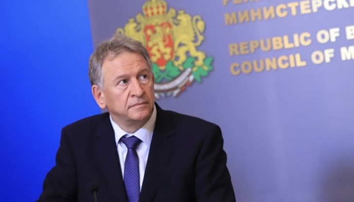 Те са покровителствали този процес, каза служебният здравен министър по адрес на предишните власти