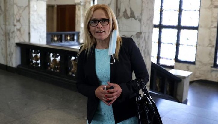 Разглеждането на делото по същество днес беше отложено Разглеждането на делото по същество днес беше отложено